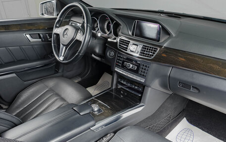 Mercedes-Benz E-Класс, 2013 год, 2 419 000 рублей, 11 фотография