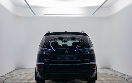Mitsubishi Outlander III рестайлинг 3, 2011 год, 1 240 000 рублей, 7 фотография