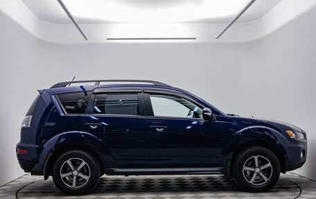 Mitsubishi Outlander III рестайлинг 3, 2011 год, 1 240 000 рублей, 5 фотография