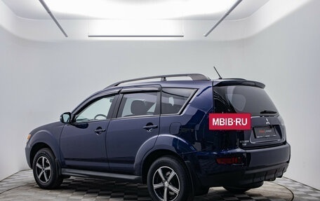 Mitsubishi Outlander III рестайлинг 3, 2011 год, 1 240 000 рублей, 8 фотография