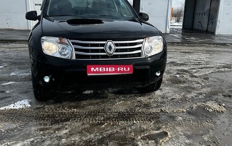 Renault Duster I рестайлинг, 2015 год, 900 000 рублей, 1 фотография