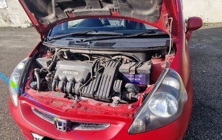 Honda Fit III, 2002 год, 380 000 рублей, 10 фотография