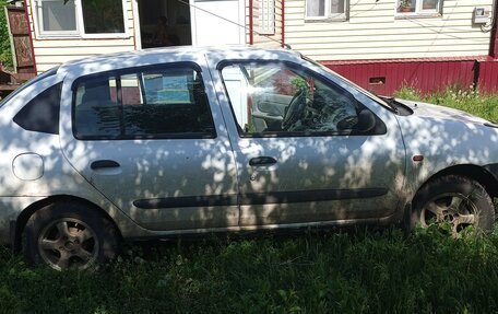 Renault Symbol I, 2002 год, 250 000 рублей, 2 фотография