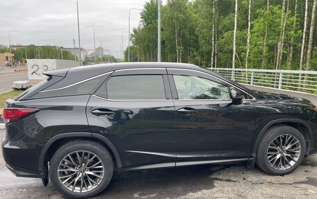 Lexus RX IV рестайлинг, 2020 год, 4 500 000 рублей, 5 фотография