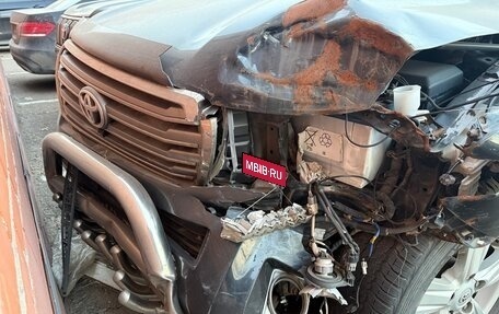 Toyota Land Cruiser 200, 2013 год, 2 350 000 рублей, 6 фотография