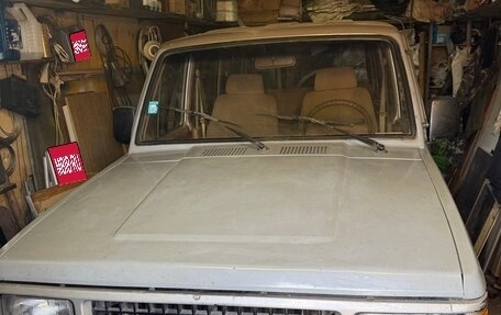 Isuzu Trooper I, 1986 год, 118 000 рублей, 1 фотография