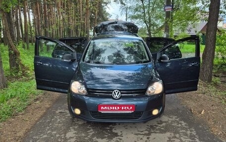 Volkswagen Golf Plus II, 2012 год, 980 000 рублей, 1 фотография