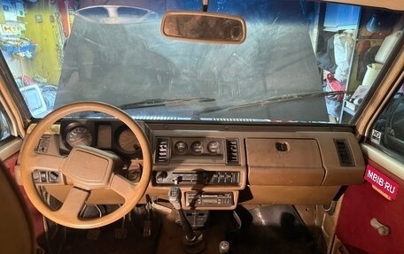 Isuzu Trooper I, 1986 год, 118 000 рублей, 4 фотография