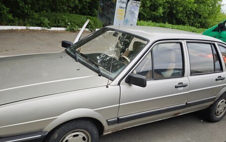 Volkswagen Passat B2, 1986 год, 350 000 рублей, 9 фотография