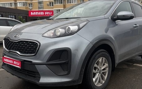 KIA Sportage IV рестайлинг, 2021 год, 2 449 000 рублей, 13 фотография
