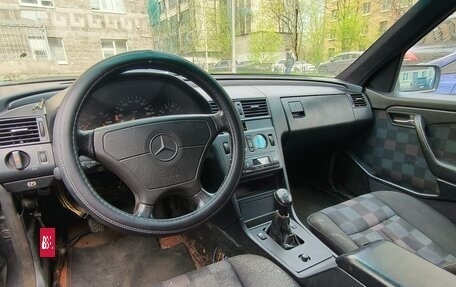 Mercedes-Benz C-Класс, 1994 год, 82 000 рублей, 5 фотография