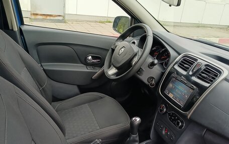 Renault Sandero II рестайлинг, 2015 год, 700 000 рублей, 10 фотография