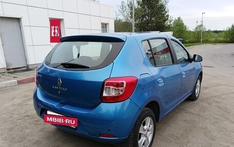 Renault Sandero II рестайлинг, 2015 год, 700 000 рублей, 5 фотография