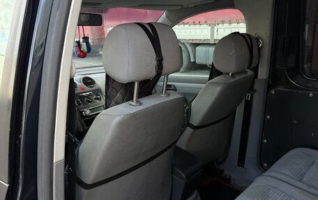 Volkswagen Caddy III рестайлинг, 2006 год, 600 000 рублей, 6 фотография