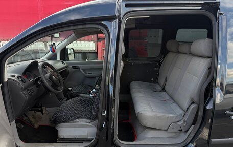 Volkswagen Caddy III рестайлинг, 2006 год, 600 000 рублей, 18 фотография