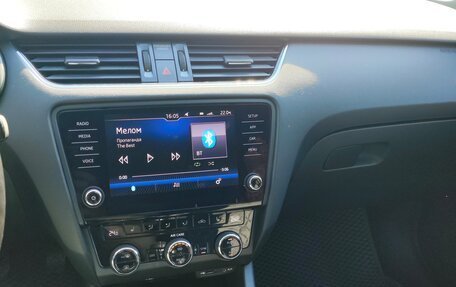 Skoda Octavia, 2017 год, 2 000 000 рублей, 14 фотография