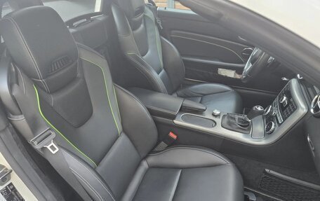 Mercedes-Benz SLK-Класс, 2015 год, 4 400 000 рублей, 7 фотография