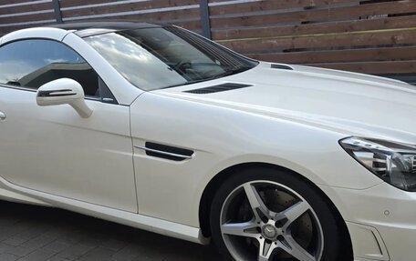 Mercedes-Benz SLK-Класс, 2015 год, 4 400 000 рублей, 27 фотография