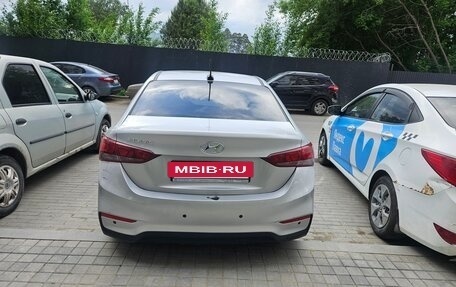 Hyundai Solaris II рестайлинг, 2017 год, 550 000 рублей, 6 фотография