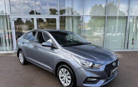 Hyundai Solaris II рестайлинг, 2019 год, 1 600 000 рублей, 3 фотография