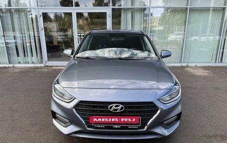 Hyundai Solaris II рестайлинг, 2019 год, 1 600 000 рублей, 2 фотография