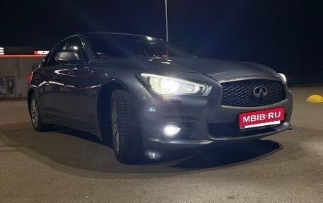 Infiniti Q50 I рестайлинг, 2017 год, 1 950 000 рублей, 2 фотография