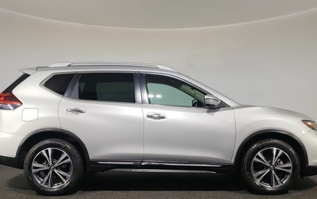 Nissan Rogue II, 2017 год, 1 580 000 рублей, 4 фотография