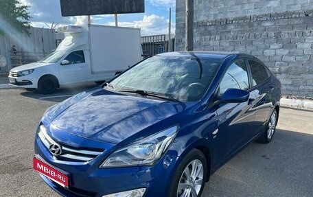 Hyundai Solaris II рестайлинг, 2016 год, 1 035 000 рублей, 1 фотография