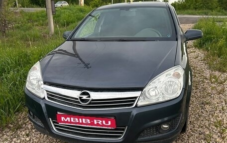 Opel Astra H, 2008 год, 650 000 рублей, 1 фотография