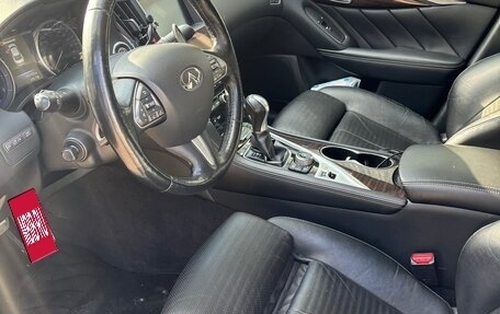 Infiniti Q50 I рестайлинг, 2014 год, 2 149 000 рублей, 6 фотография
