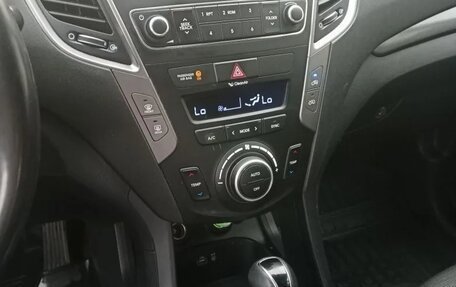 Hyundai Santa Fe III рестайлинг, 2016 год, 2 250 000 рублей, 10 фотография