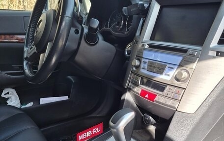 Subaru Outback IV рестайлинг, 2011 год, 1 500 000 рублей, 5 фотография