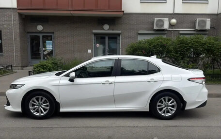 Toyota Camry, 2018 год, 2 850 000 рублей, 12 фотография
