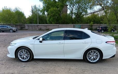 Toyota Camry, 2020 год, 2 800 000 рублей, 8 фотография