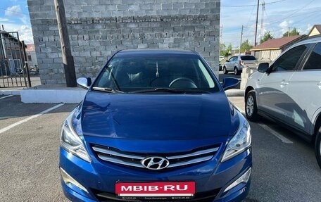 Hyundai Solaris II рестайлинг, 2016 год, 1 035 000 рублей, 3 фотография