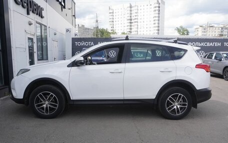 Toyota RAV4, 2015 год, 1 773 000 рублей, 8 фотография