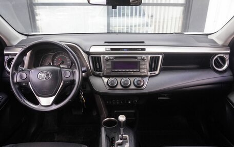 Toyota RAV4, 2015 год, 1 773 000 рублей, 12 фотография