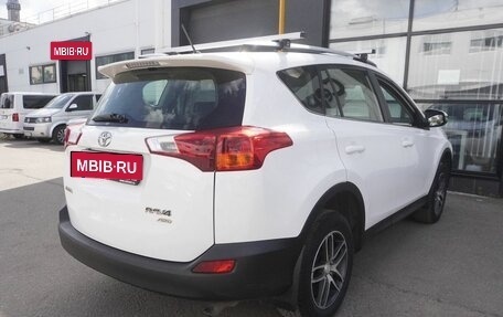 Toyota RAV4, 2015 год, 1 773 000 рублей, 5 фотография