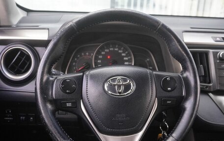Toyota RAV4, 2015 год, 1 773 000 рублей, 14 фотография