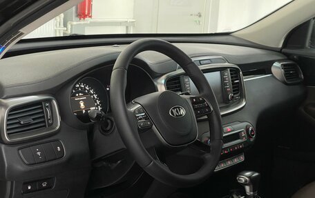 KIA Sorento III Prime рестайлинг, 2018 год, 2 299 000 рублей, 8 фотография