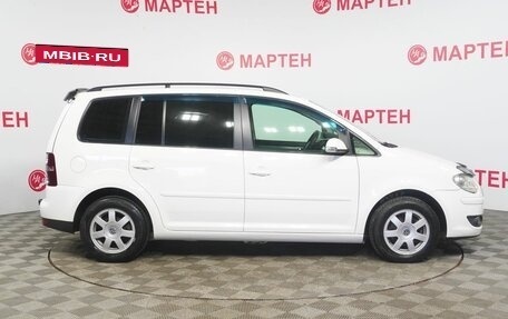 Volkswagen Touran III, 2007 год, 599 000 рублей, 4 фотография