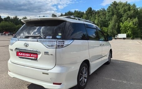 Toyota Estima III рестайлинг -2, 2011 год, 1 900 000 рублей, 3 фотография