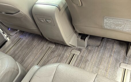 Toyota Estima III рестайлинг -2, 2011 год, 1 900 000 рублей, 17 фотография