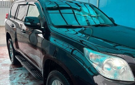 Toyota Land Cruiser Prado 150 рестайлинг 2, 2012 год, 2 150 000 рублей, 2 фотография
