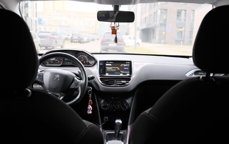 Peugeot 2008 II, 2014 год, 550 000 рублей, 7 фотография