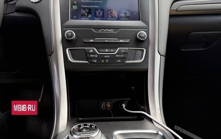 Ford Fusion (North America) II, 2020 год, 1 620 000 рублей, 6 фотография