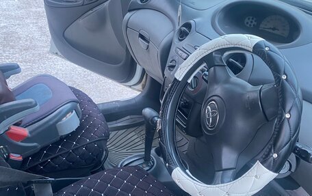 Toyota Vitz, 2001 год, 270 000 рублей, 27 фотография