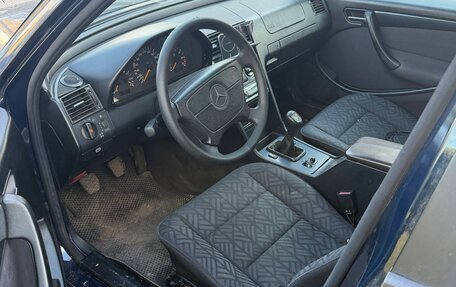 Mercedes-Benz C-Класс, 1998 год, 350 000 рублей, 4 фотография