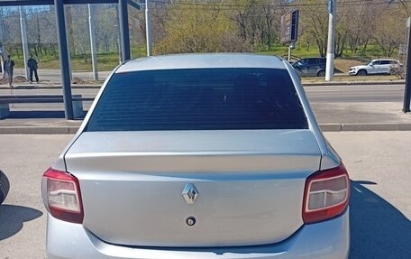 Renault Logan II, 2018 год, 430 000 рублей, 12 фотография