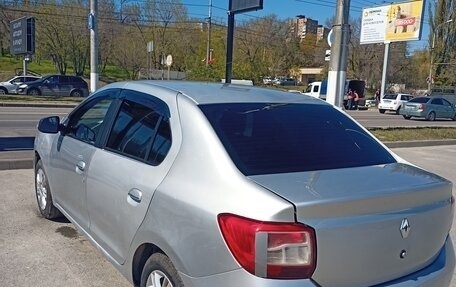 Renault Logan II, 2018 год, 430 000 рублей, 11 фотография